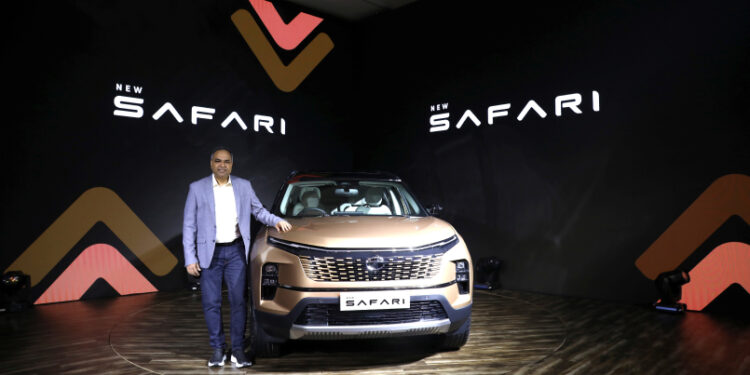 Mr Shailesh Chandra With The New Tata Safari.jpg